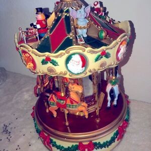 Maisto vintage Holiday Marry Go Round